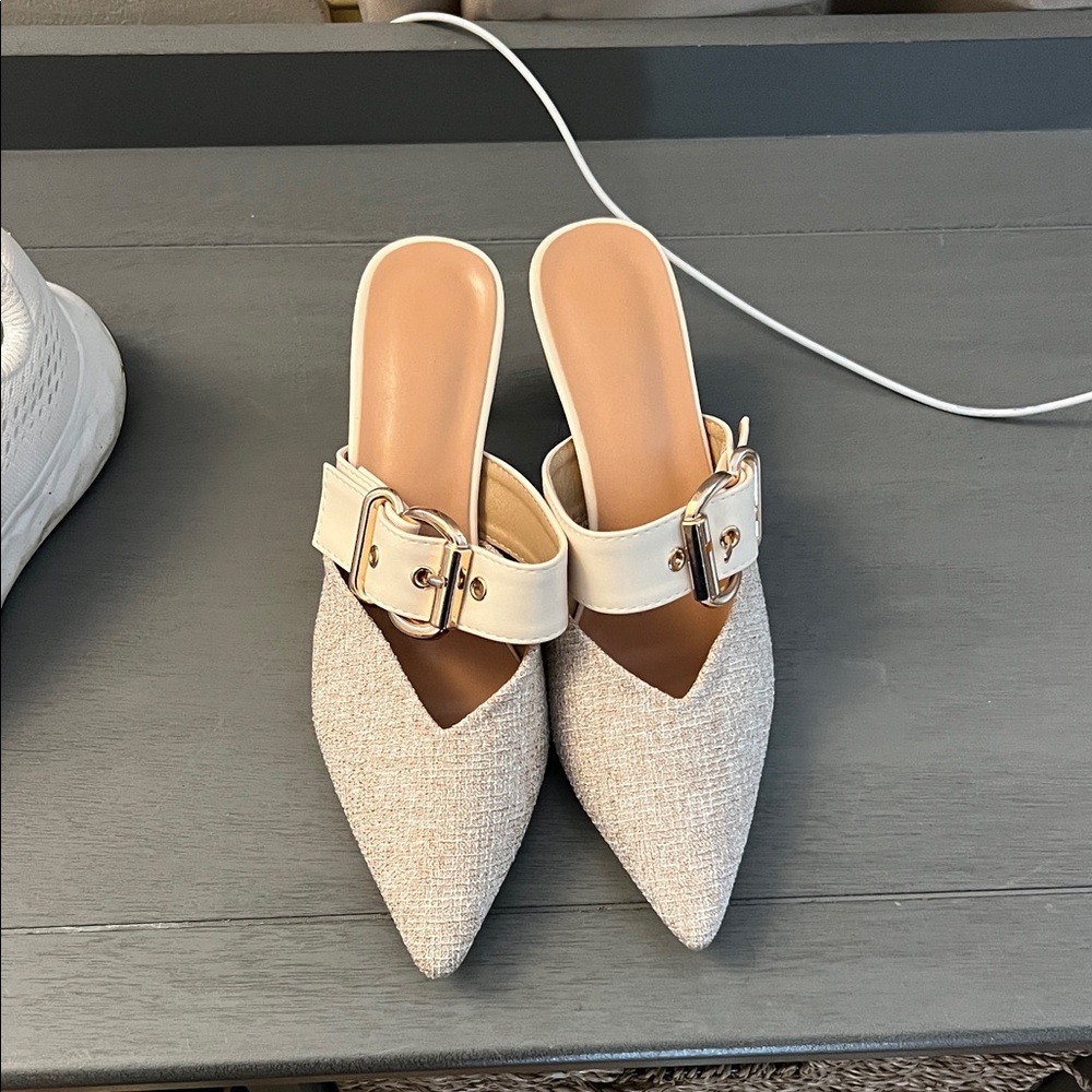 Elegant Cream and Tan Women's Mules